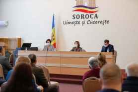 Maia Sandu către funcționari: „Trebuie să construim un serviciu public integru, competent și eficient, în care oamenii sunt promovați după merite”